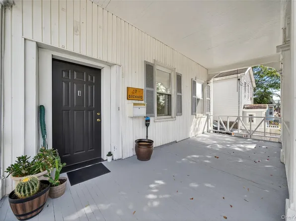 7 Orchard Street, Middletown, NY 10940