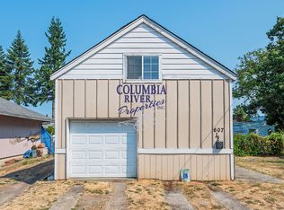 607 1/2 Chestnut St, Kelso, WA 98626