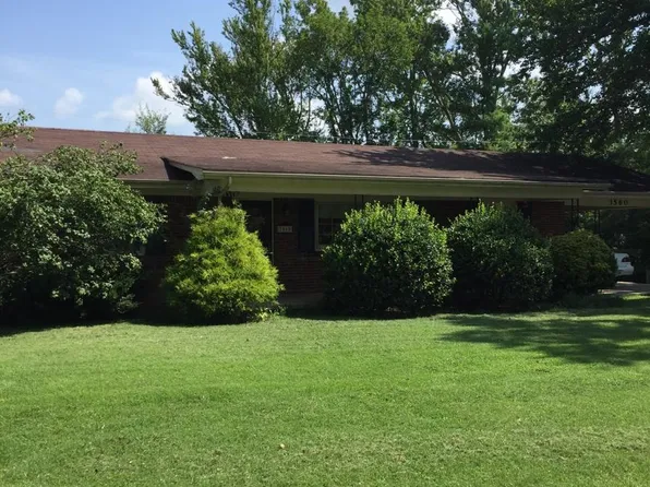3560 Horseshoe Cir, Cookeville, TN 38506