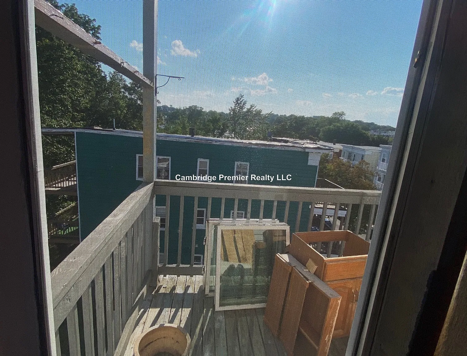 3 bed, 1.0 bath, $2,600 — Photo 4