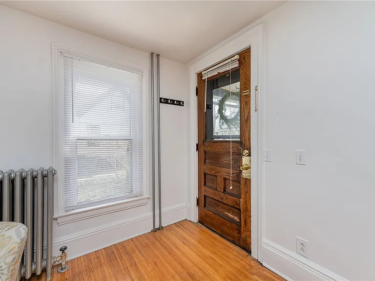 54 Sanford St #A — Photo 3
