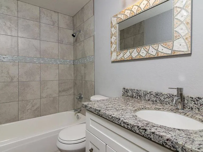 3931 W Cindy St — Photo 5
