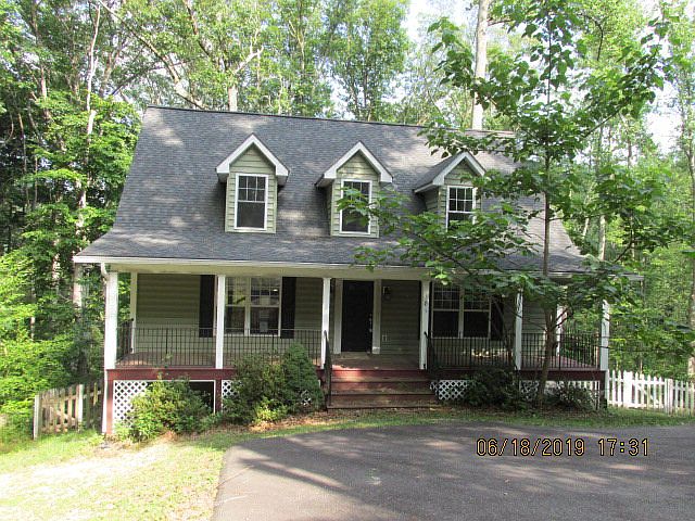 1st image of 181 Grove Dr