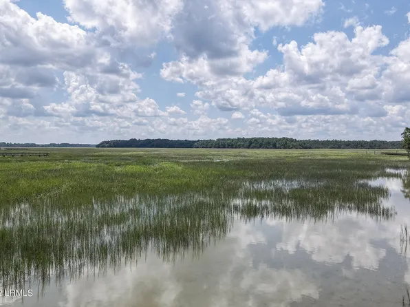 17 Sugar Mill Dr, Okatie, SC 29909