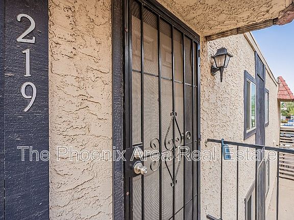 2nd image of 700 W University Dr Unit 219
