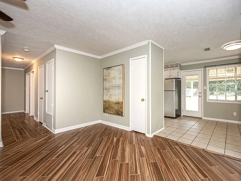 5836 Slater Cir — Photo 16