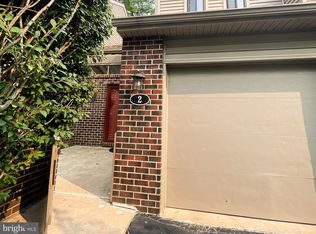 2 Knox Ct, Chesterbrook, PA 19087