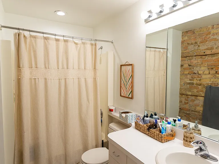 1826 N Milwaukee Ave #2FN — Photo 16