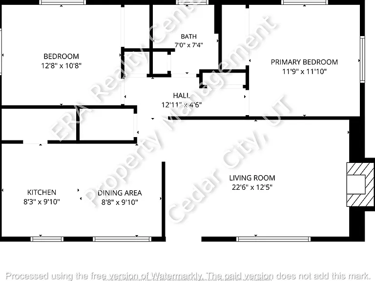 282 S Dewey Ave #A — Photo 2
