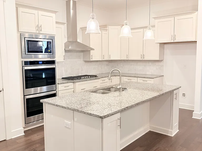 5612 Draper Trl — Photo 4