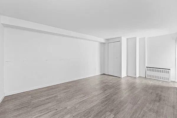 Living room, photo 2