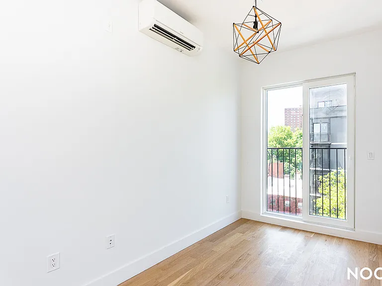 987 Bedford Ave #5F — Photo 11