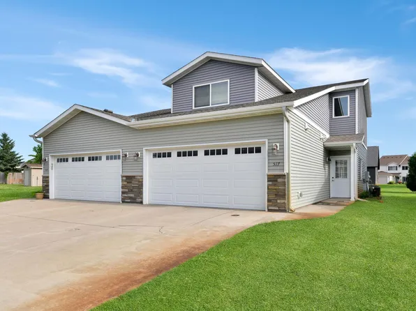 517 Faith Ln, Saint Joseph, MN 56374