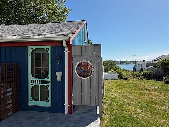 3rd image of 0 Beach Rd