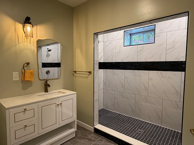 856 River Rd #B — Photo 8