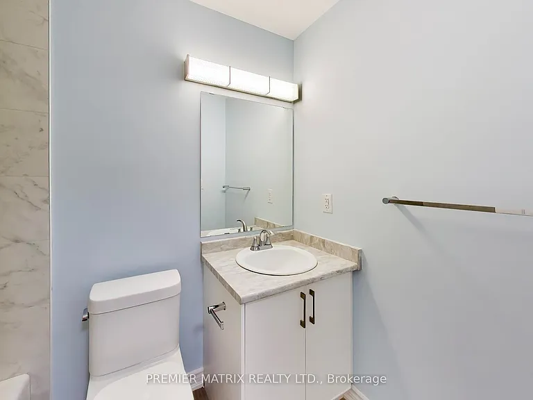 37 Shiff Cres — Photo 29