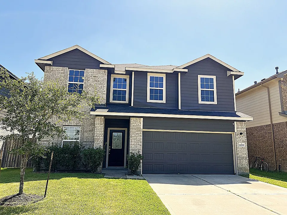14302 Beach Pine Trl