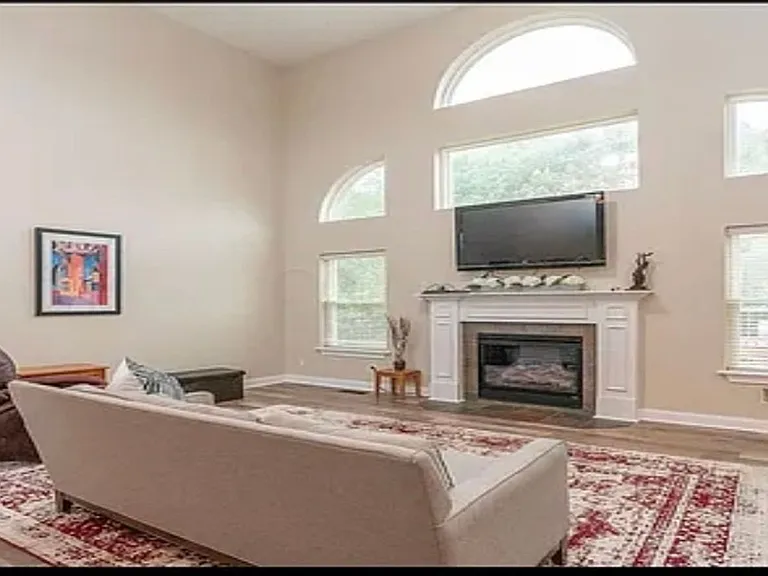 23 Jefferson Ct — Photo 9