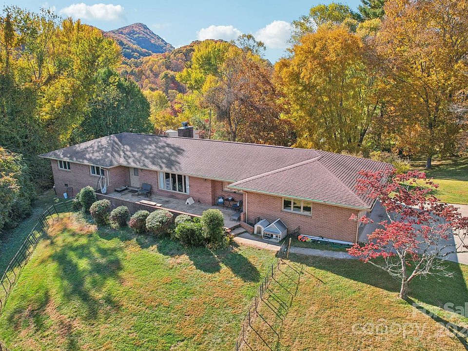 1st image of 319 Ivy Hill Dr