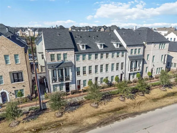 9658 Knight Rd, Houston, TX 77045