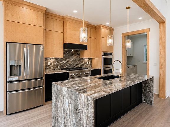 5th image of 346 E Arrowleaf Ln