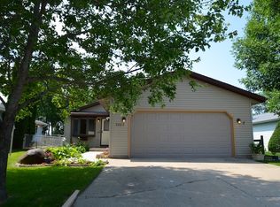 2003 Patricia Ln, Waukesha, WI 53188
