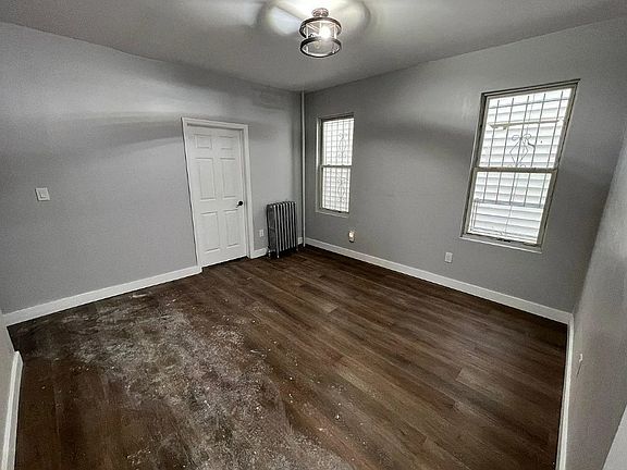 3rd image of 317 Coit St APT 1
