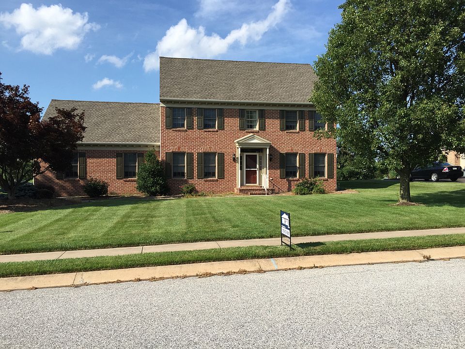 Front Entrance View