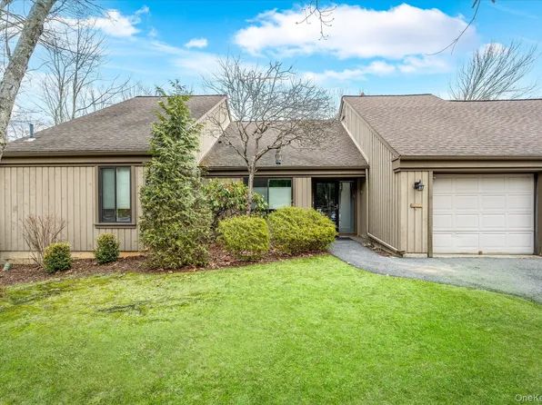 392 Heritage Hills #A, Somers, NY 10589