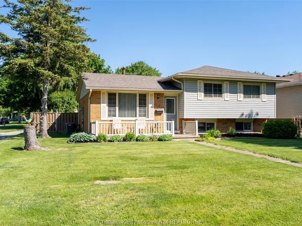 3 Goldmere Dr, Chatham Kent, ON N7M 5R3