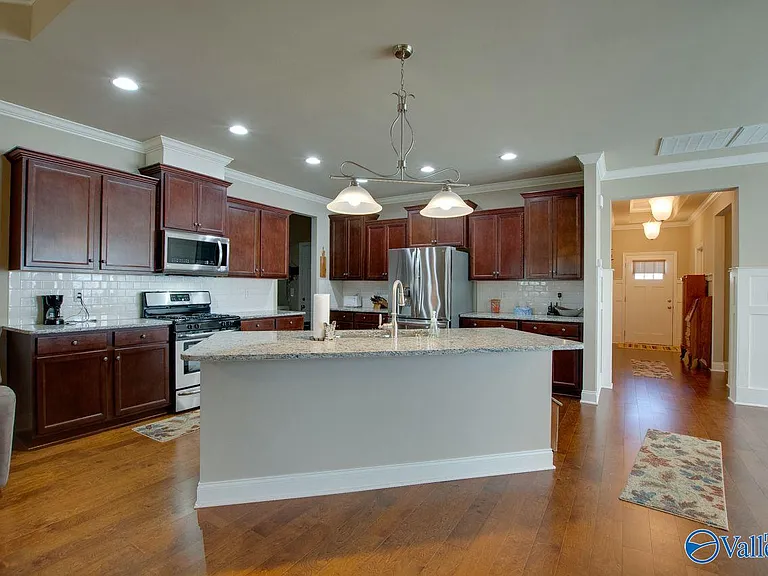7206 Lathan Dr SE — Photo 15