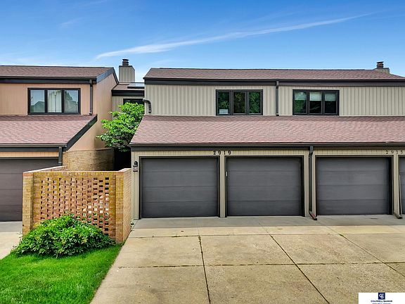 3rd image of 2919 Park Place Dr