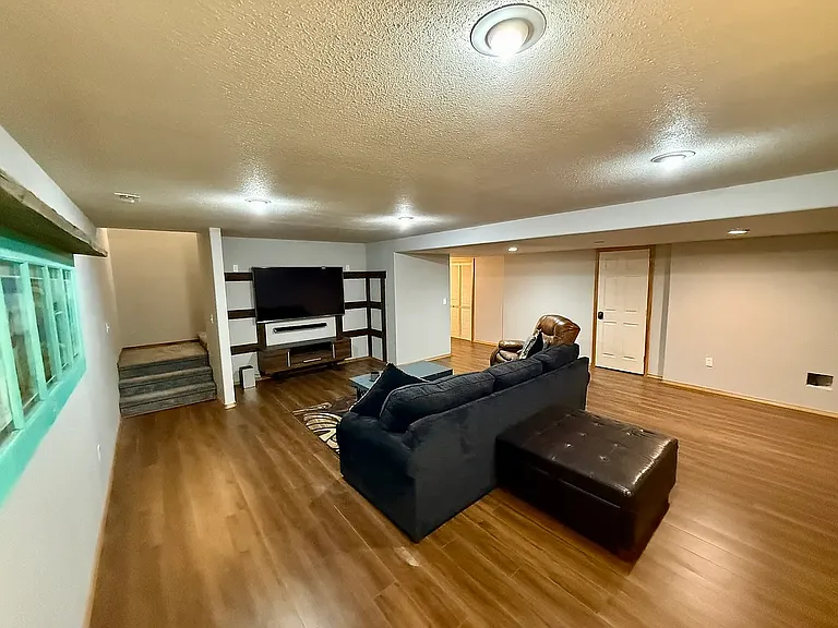 1268 W Bentwood Loop — Photo 21