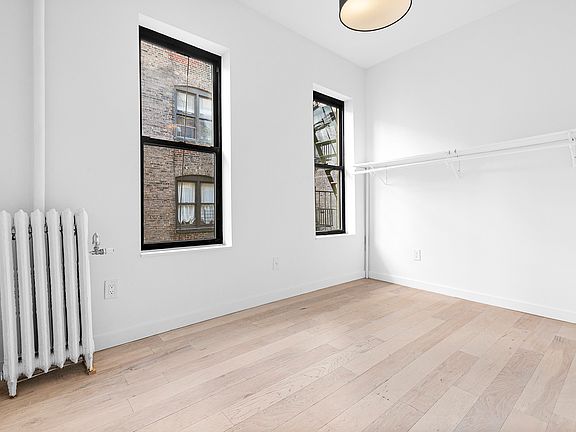 3rd image of 615 W 136th St #B11