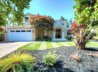 938 Clinton Rd, Los Altos, CA 94024