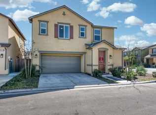 6137 W Richert Ave, Fresno, CA 93723