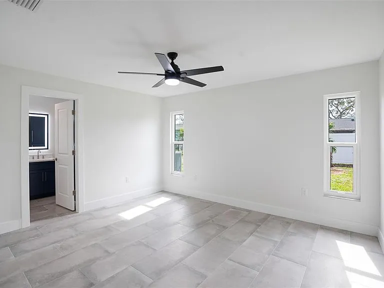 5528 Briarcliff Dr — Photo 18