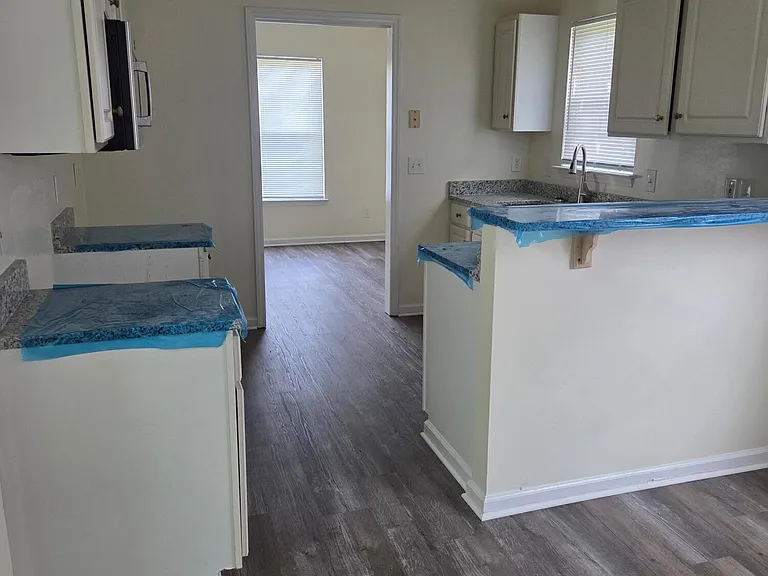 1200 Saint Charles Cir — Photo 21
