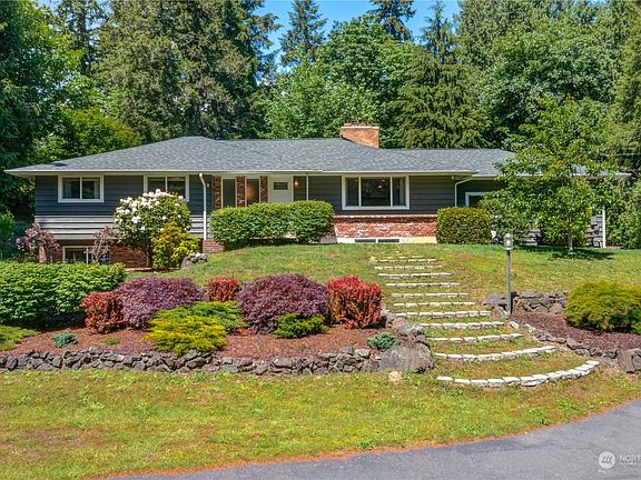 2nd image of 5115 Huckleberry Lane NW