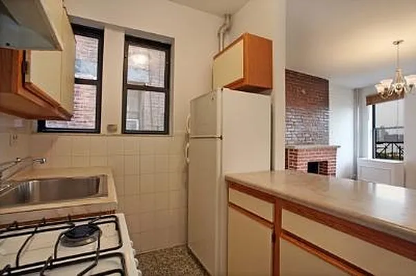 Sold by Citi Habitats | media 1