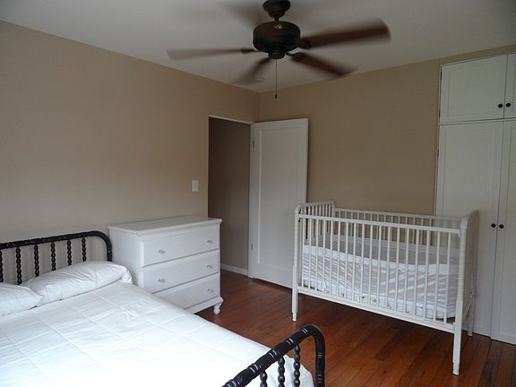 4th image of 6253 Gretna Ave