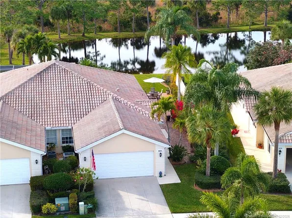 8232 SE Paurotis Ln, Hobe Sound, FL 33455