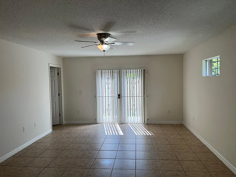4960 Warrior Ln — Photo 3