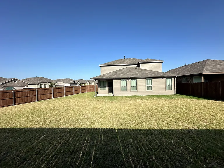 15800 Bronte Ln — Photo 17