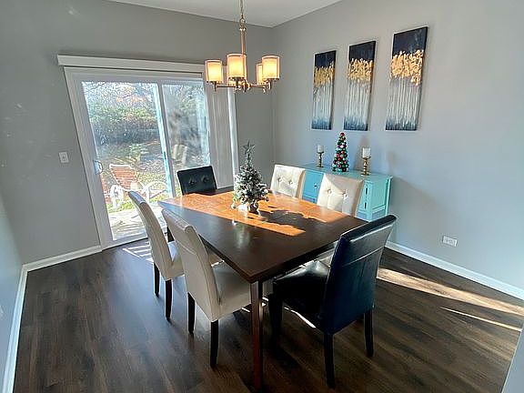 3rd image of 345 Thornwood Way Unit A