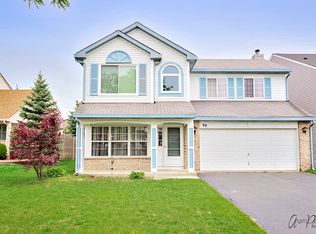 49 W Rustic Ln, Round Lake Beach, IL 60073