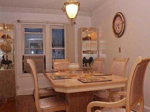 4th image of 3043 86th St