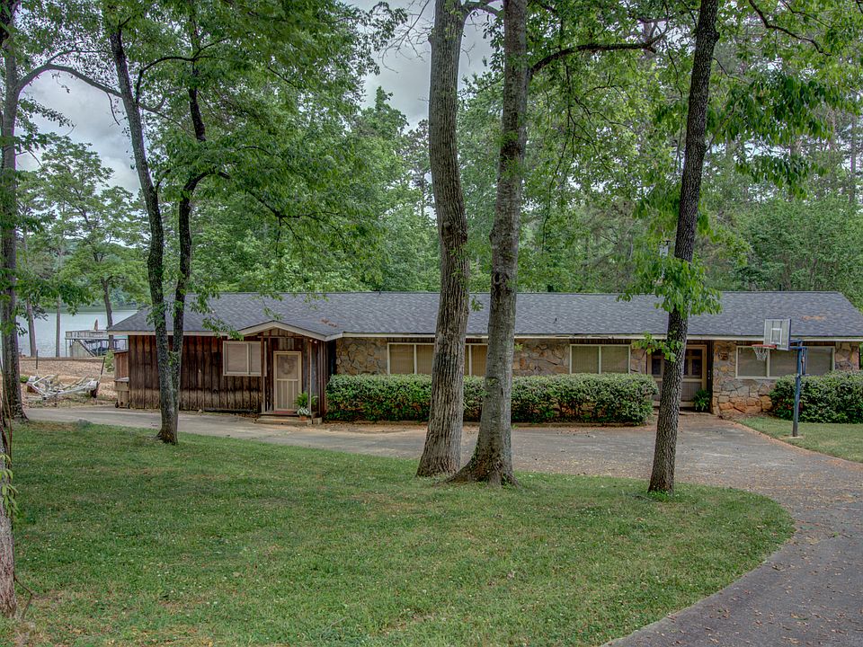 4006 Pine Shore Circle 