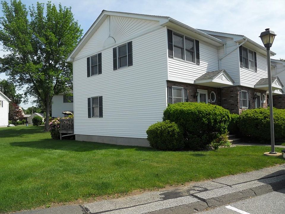 1st image of 55 Empire St Unit 39