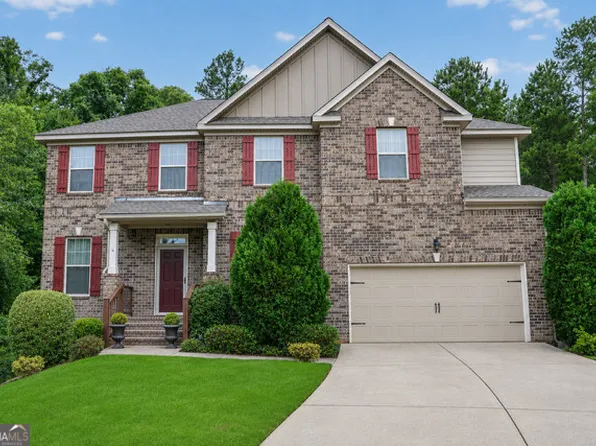 1387 Pebble Ridge Dr, Hampton, GA 30228